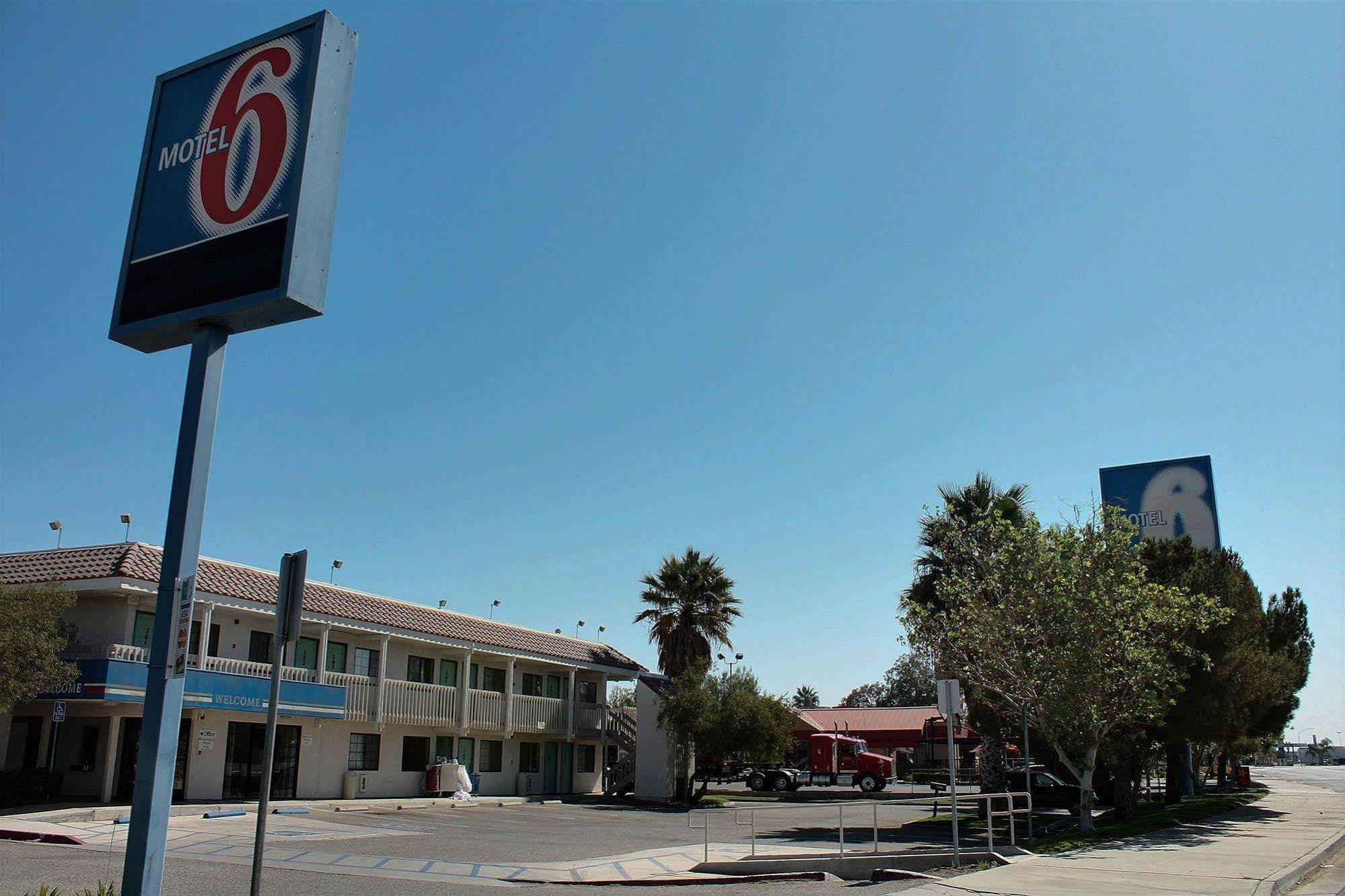 Vagabond Inn Buttonwillow North I-5 Exterior photo